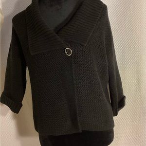 Jones New York signature size S Black sweater with top side button closure.